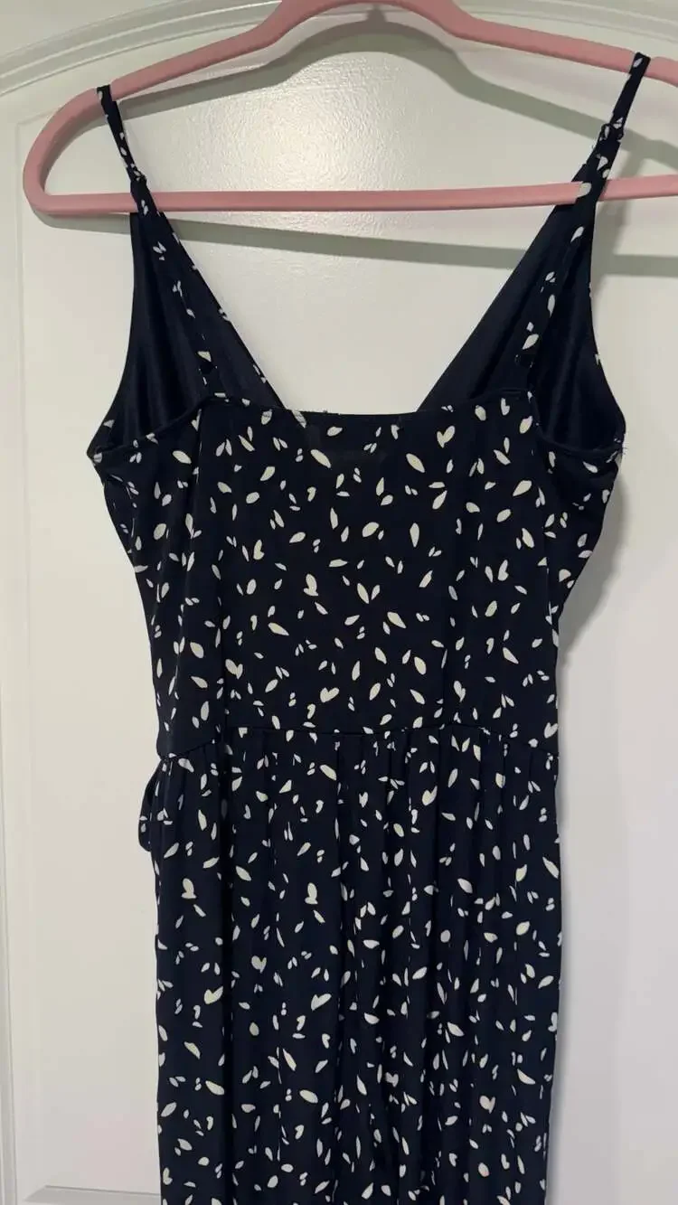 Navy White Wrap Romper Pocketed Summer Vacation Coastal Chic Medium